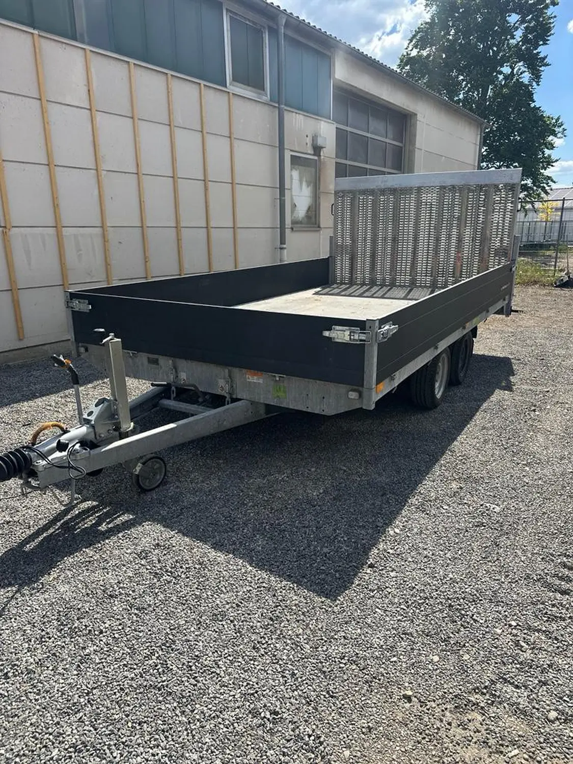 Bagger mieten für Einfahrt